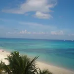 Beachouse Dive Hostel Cozumel